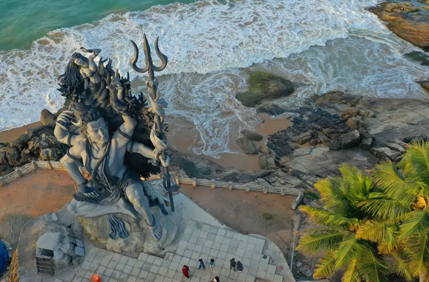Aazhimala shiva statue and coastal cliff view