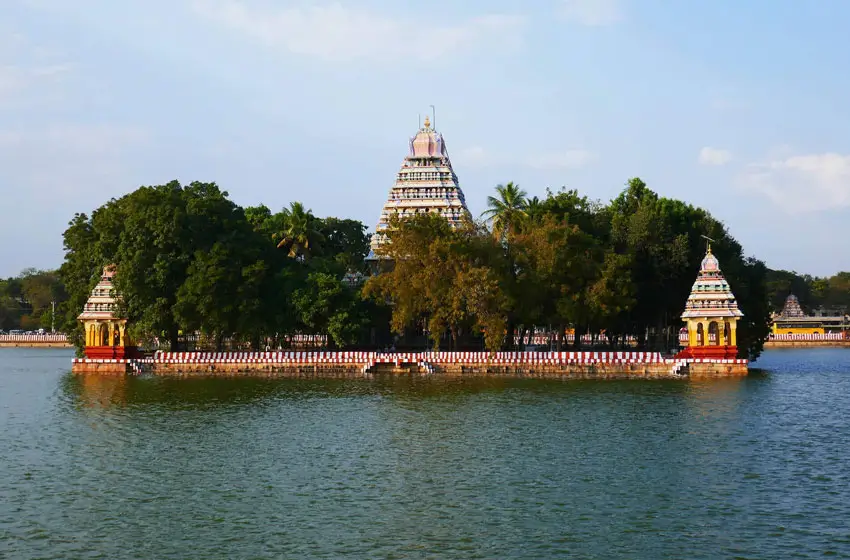vandiyur mariamman teppakulam temple tank madurai